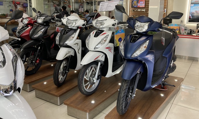 The price of Honda Vision suddenly fluctuated to an unbelievable threshold, Vietnamese customers continued to race to pay money