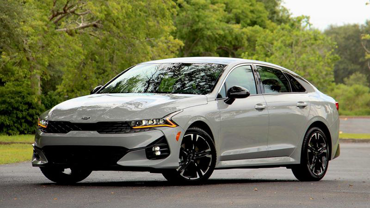 Toyota Camry and Mazda6 must also be stunned