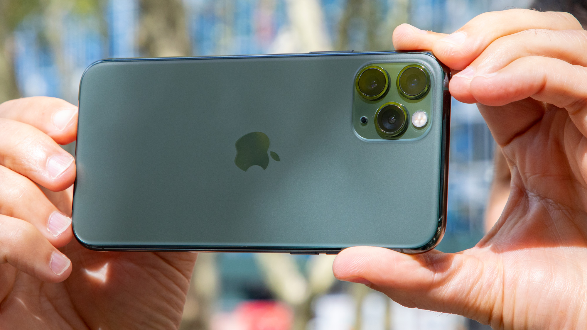 iPhone 11Pro | Quốc Tế 97% 5 Giá iPhone 11 Pro mới nhất tháng 12, sale đậm đà từ đại lý, rẻ đến mức đe dọa hất cẳng Galaxy S21 FE