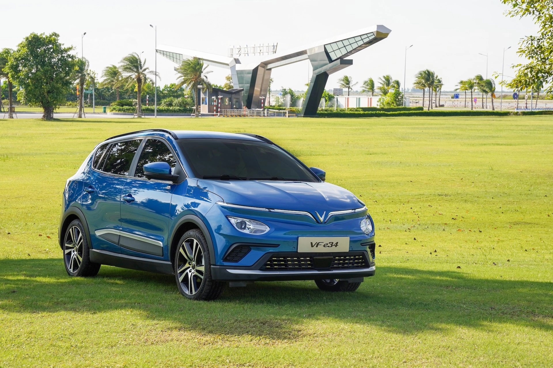 VINFAST handed over 358 EV EVENTS VF 8 AND VF e34 IN JANUARY 2023