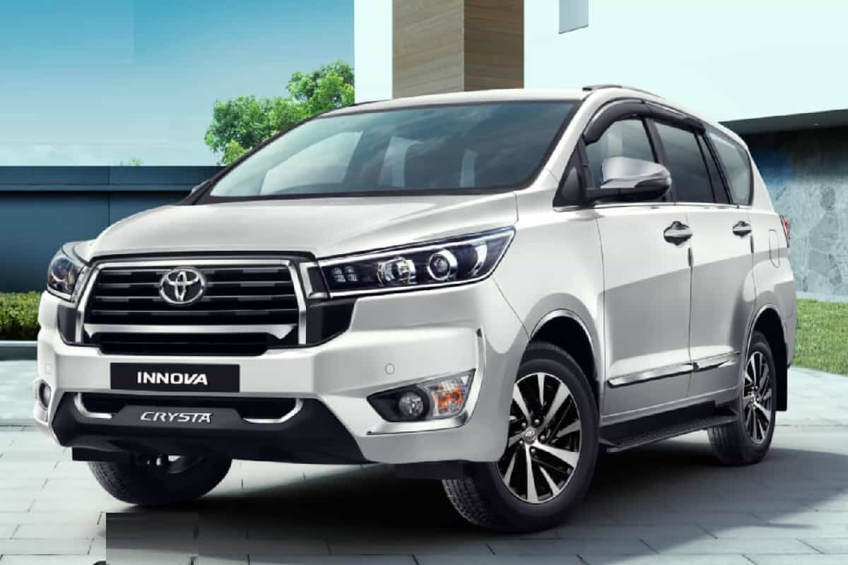 Hé lộ loạt tính năng đỉnh cao trên Toyota Innova Crysta 2023 khiến mọi khách hàng mê đắm ảnh 1