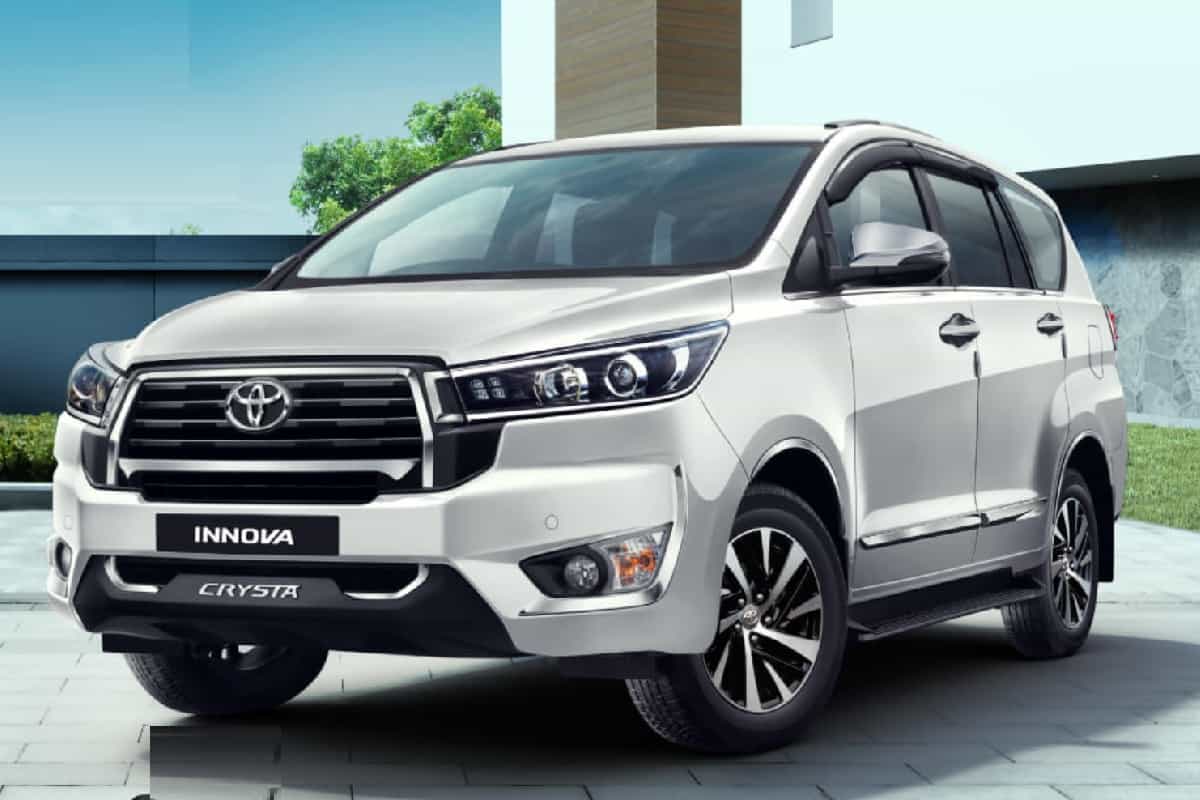 Revealing a series of top features on Toyota Innova Crysta 2023 make every customer fall in love