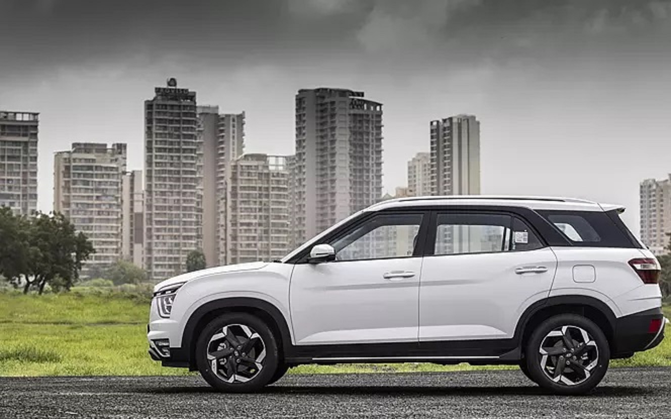 ‘Kẻ ngáng đường’ Toyota Fortuner ra mắt với giá từ 483 triệu, sức mạnh động cơ là điểm nhấn