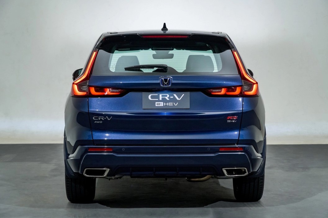 Honda CR-V 2023 ra mắt, đe dọa ‘hất cẳng’ Mazda CX-5 nhờ mức giá hấp dẫn và nhiều trang bị khủng ảnh 4