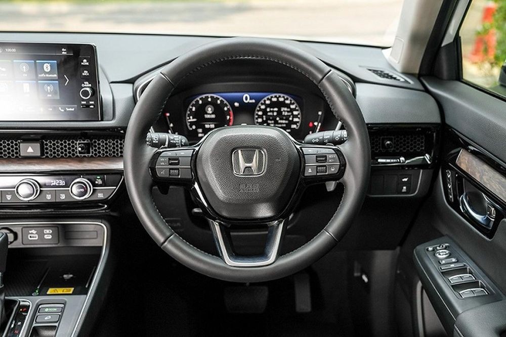 Cận cảnh phiên bản Honda CR-V 2023 mới: Thiết kế và trang bị trên cơ Mazda CX-5 và Hyundai Tucson ảnh 6
