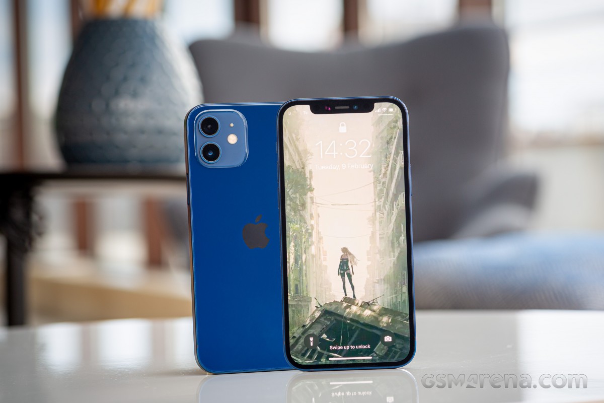 The price of iPhone 12 at the beginning of April, reduced to floor collapse, as cheap as iPhone 11, making Vietnamese customers unable to ignore
