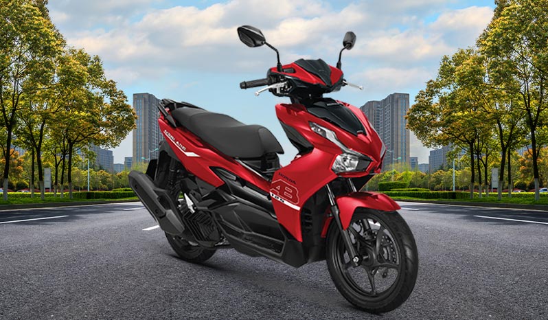 Honda Air Blade reduced the price to the floor, as cheap as Honda Vision, making Vietnamese customers unable to ignore