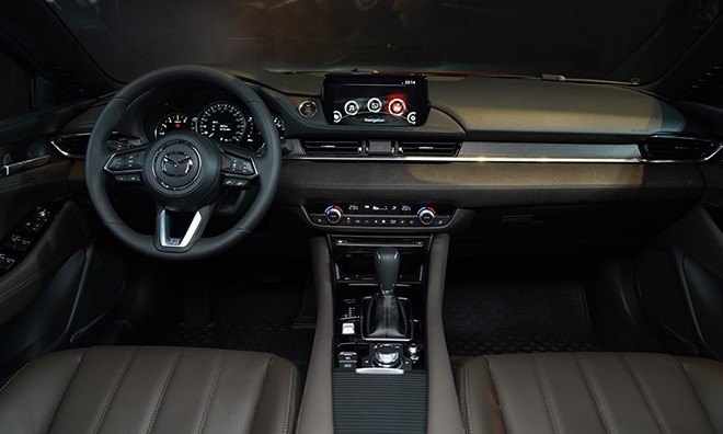 Mazda6 ‘uy hiếp’ Kia K5 và Toyota Camry bằng giá lăn bánh hấp dẫn kèm ưu đãi khủng đầu tháng 4/2023 ảnh 5