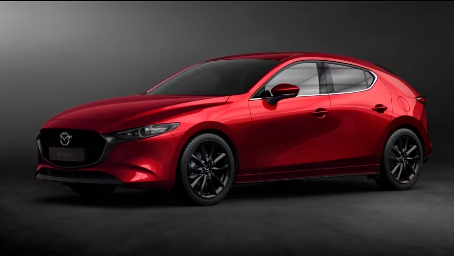 Mazda 3 2023 bản nâng cấp chuẩn bị mở bán, hé lộ loạt trang bị mới khiến Honda Civic 'lo lắng'