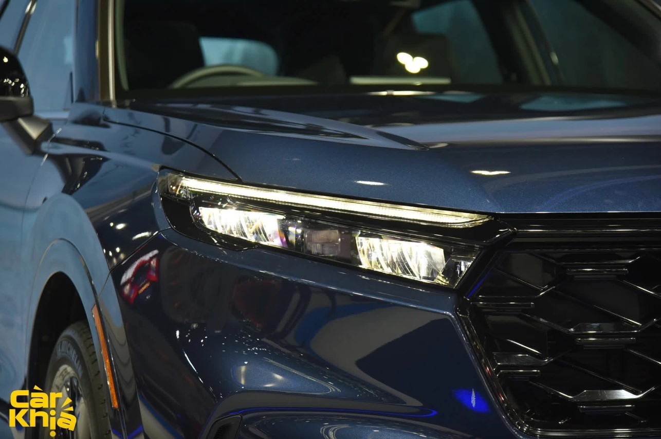 Honda CR-V 2023 đã có mặt tại Việt Nam, chuẩn bị ra mắt đánh hạ Mazda CX-5 và Hyundai Tucson ảnh 2