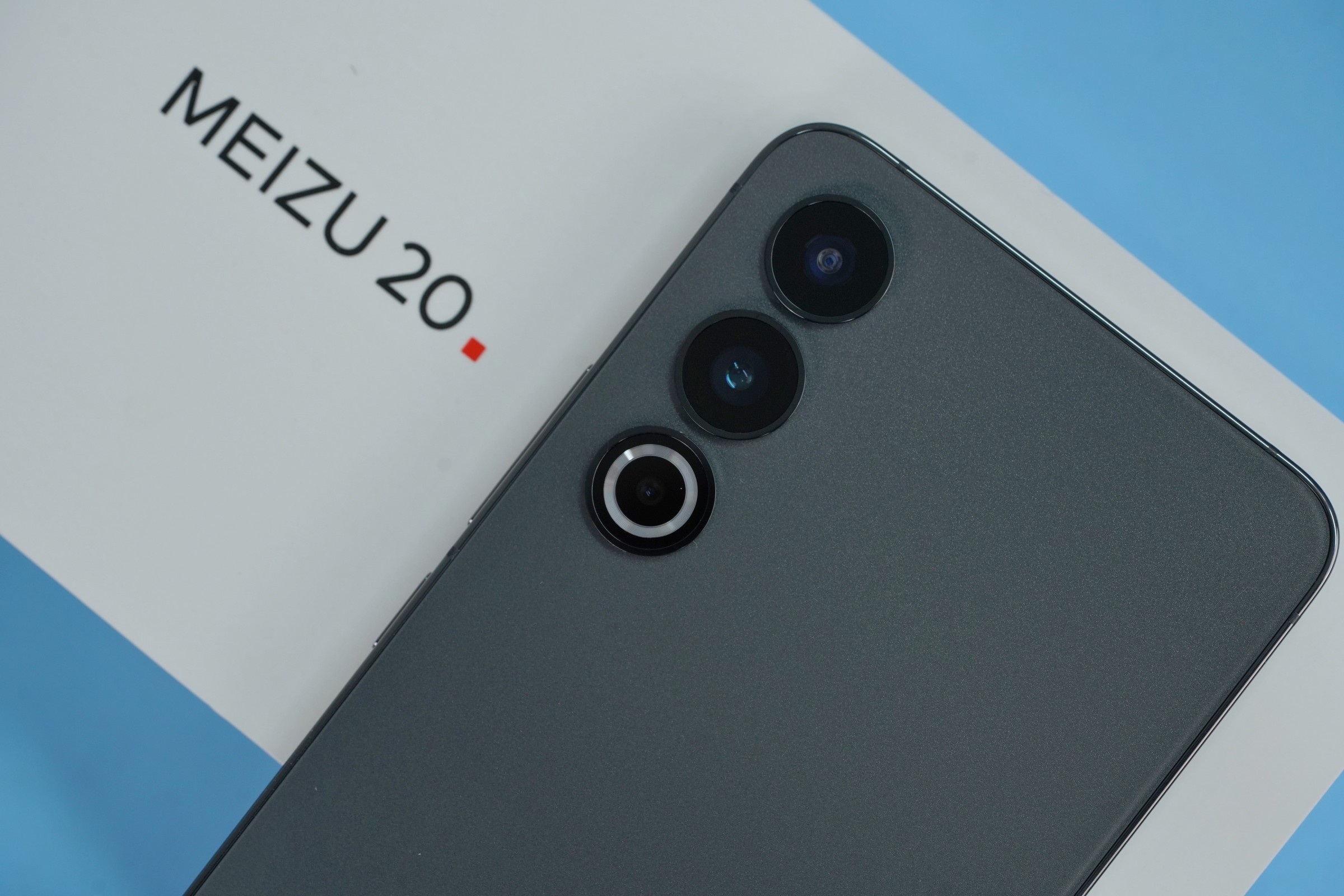 meizu-20-ho-20-1680965959.jpg