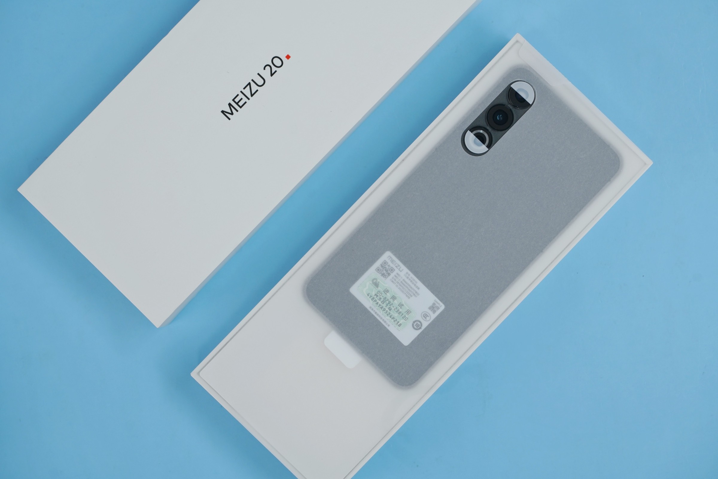 meizu-20-ho-24-1680965958.jpg