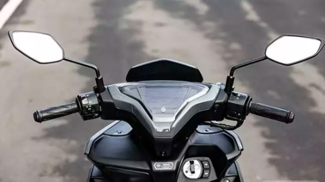 Yamaha launched a super competitor cheaper than Honda Air Blade in Vietnam, equipped no less than Honda SH