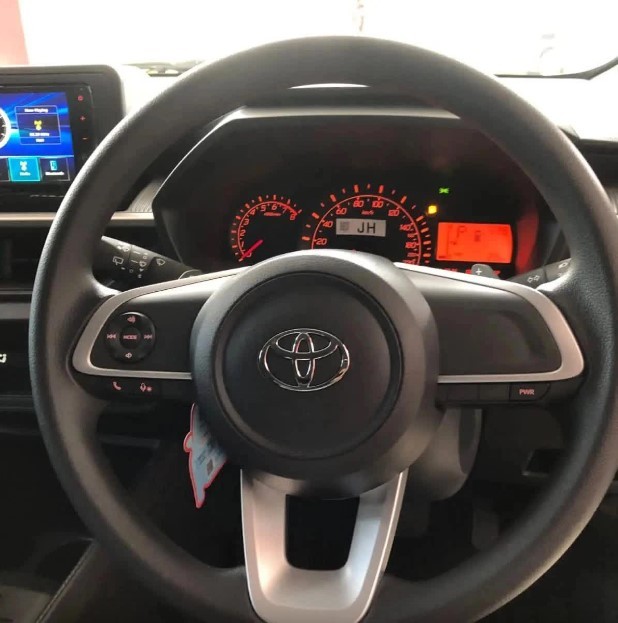 Hyundai Grand i10 và Kia Morning ‘xây xẩm mặt mày’ vì siêu phẩm hatchback Toyota đã cập bến Việt Nam ảnh 7