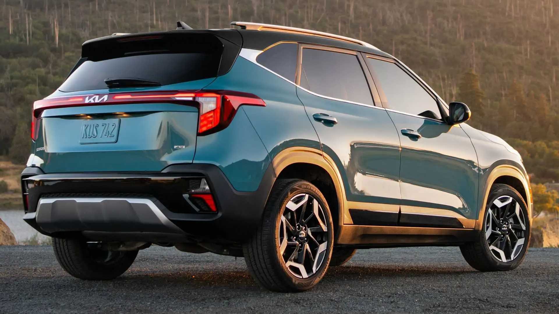 Kia Seltos mới chốt giá bán cực rẻ, thêm trang bị khủng để ‘kết liễu’ Hyundai Creta