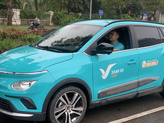 Khai trương hãng taxi thuần điện đầu tiên tại Việt Nam ảnh 2