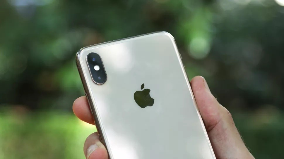 iphone-xs-max-t4-6-1681812624.jpg