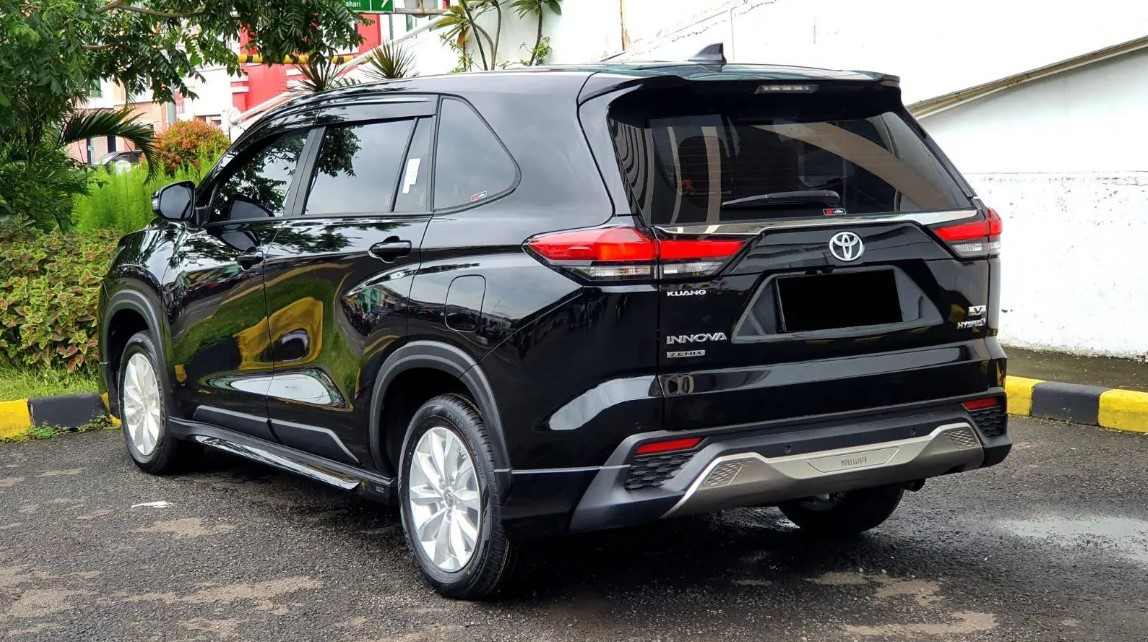 Mitsubishi Xpander ‘tái mặt’ vì cực phẩm MPV Toyota bắt đầu nhận cọc, trang bị bá đạo phân khúc ảnh 2