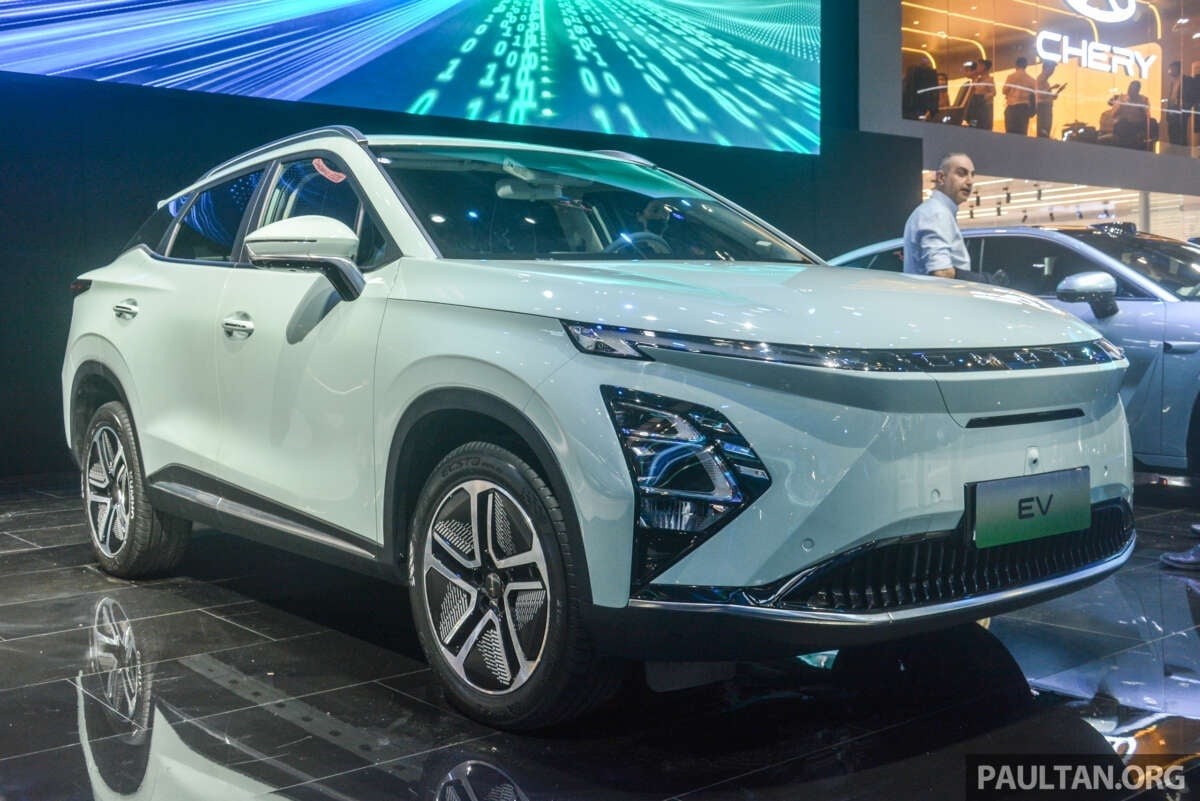 Đối thủ Toyota Corolla Cross 2022 lộ diện, khách Việt mong ngóng ngày xuống tiền tậu xe