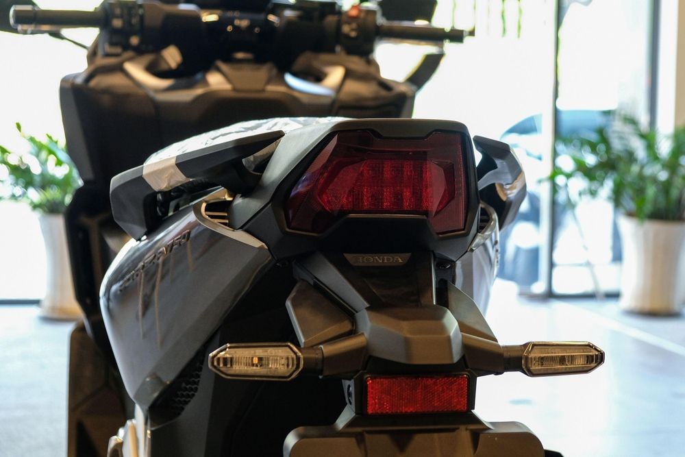 The ‘junior’ worse than the Honda SH returns to Vietnam, the design and equipment is worthy of the new ‘King of Scooters’