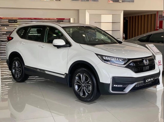 Honda CR-V giảm giá sâu chưa từng thấy, sẵn sàng ‘lật đổ’ Mazda CX-5 để chiếm ngôi ‘vua doanh số’ ảnh 1