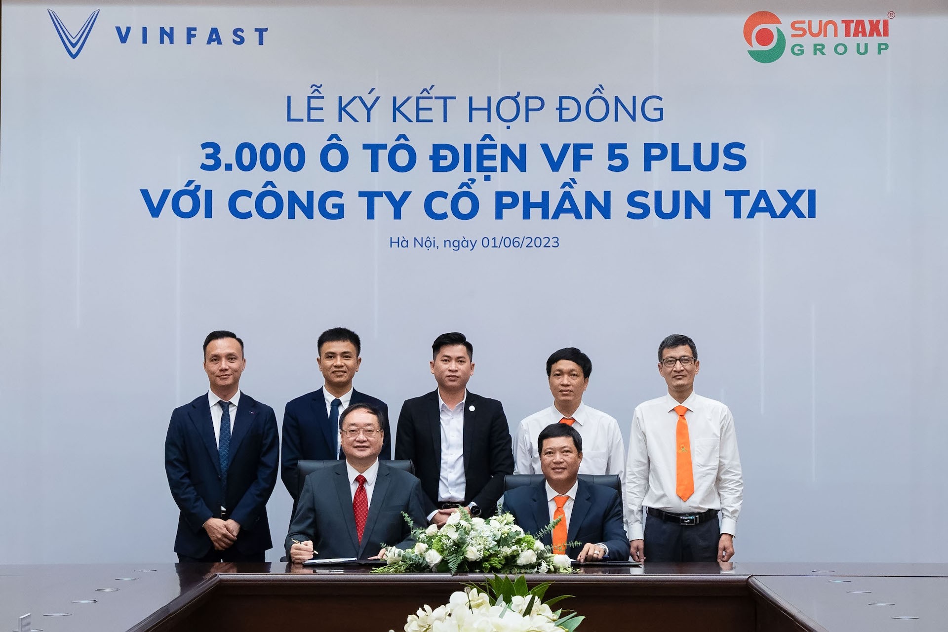 Sun Taxi mua 3.000 xe điện VinFast VF 5 Plus, thúc đẩy cuộc cách mạng giao thông xanh tại Việt Nam ảnh 1