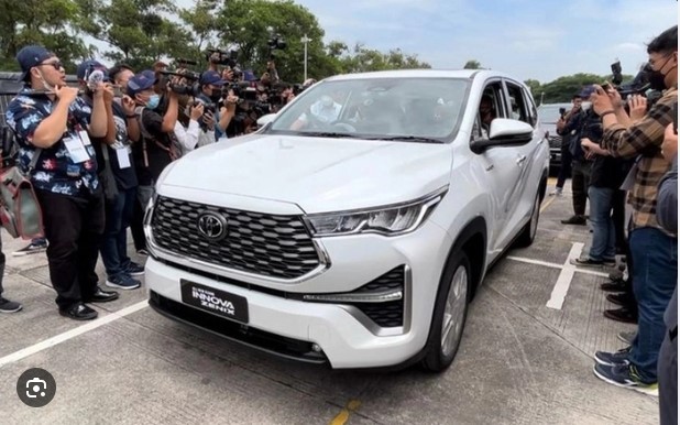 Toyota Innova thế hệ mới dễ tăng giá khi về Việt Nam, công nghệ hơn hẳn Mitsubishi Xpander