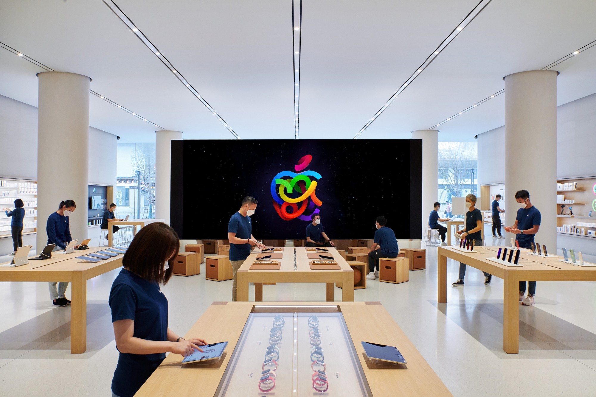 apple-store-4-1685679030.jpg