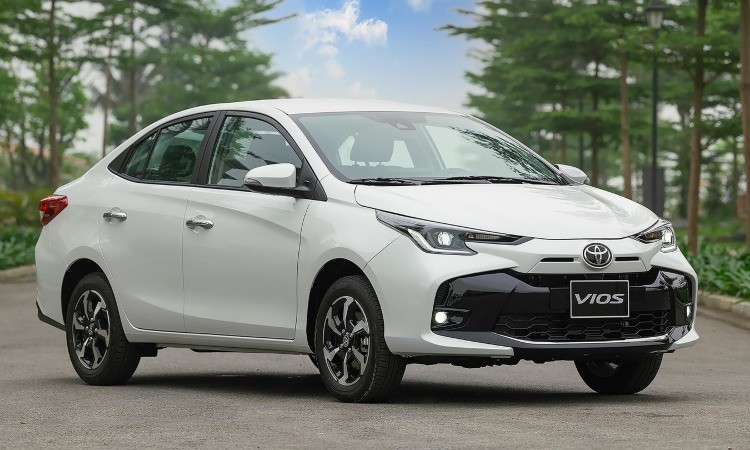 Giá lăn bánh Toyota Vios đầu tháng 6/2023 cực hấp dẫn, quyết lấy lại ngôi vương từ Hyundai Accent ảnh 1
