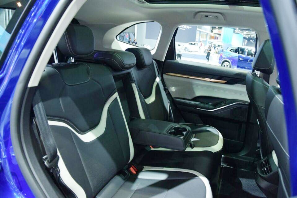 Haval H6 dự kiến về Việt Nam vào cuối năm nay: Lấy công nghệ làm lợi thế, quyết ‘xử đẹp’ Mazda CX-5.