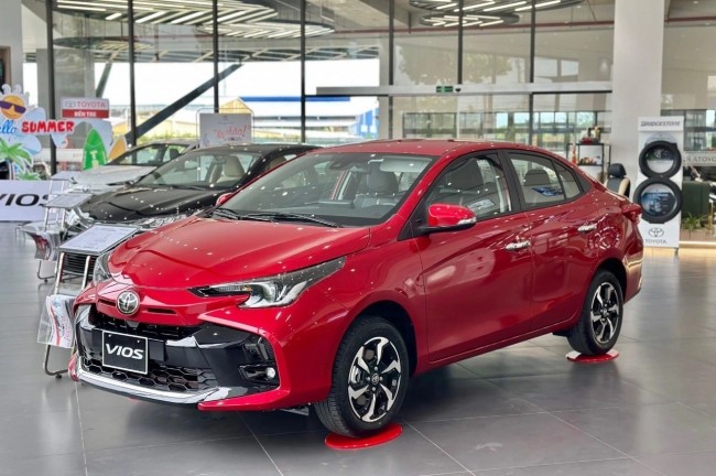 Tin xe hot 24/6: Mitsubishi Xpander ‘lu mờ’ trước mẫu MPV hoàn toàn mới của Suzuki vừa về đại lý ảnh 4