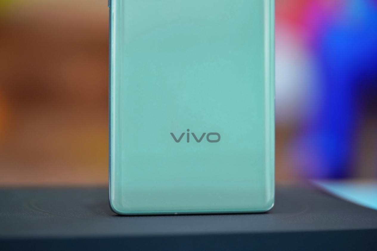 vivo-x90s-ho-18-1688964816.jpg