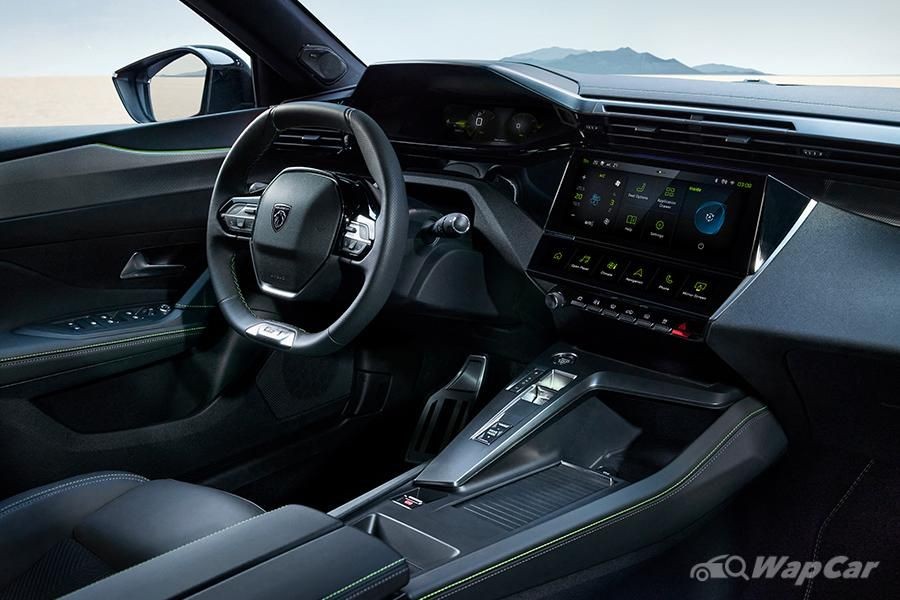 Hyundai Elantra ‘kiêng dè’ trước mẫu xe vừa ra mắt sở hữu ngoại hình đẹp lung linh