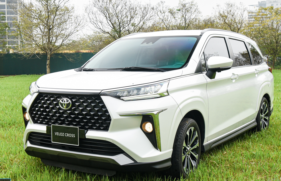 Top 10 ô tô bán chạy nhất Việt Nam nửa đầu năm 2023, Mitsubishi Xpander vững vàng ngôi đầu bảng