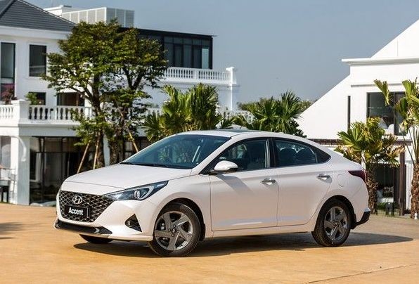 Toyota bán gần 27.000 xe trong nửa đầu năm 2023, trở thành hãng xe ô tô được ưa chuộng nhất Việt Nam