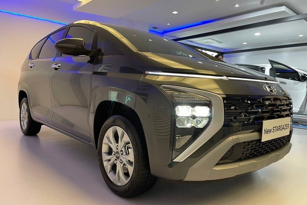 Hyundai Stargazer 2023 ra mắt, thêm phiên bản mới, nâng cấp công nghệ ‘đấu’ Mitsubishi  Xpander
