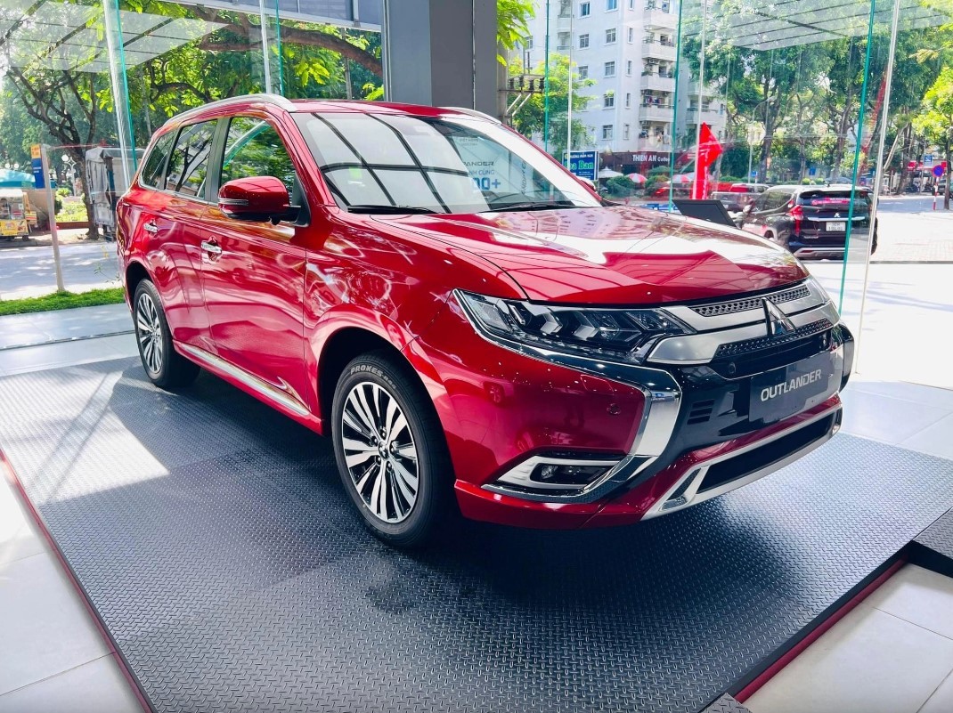 Đối thủ ‘cân sức cân tài’ với Honda CR-V giảm giá sốc hơn 150 triệu đồng khiến khách Việt dậy sóng ảnh 1