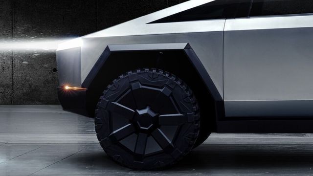 Tesla Cybertruck - Mẫu xe bán tải chống đạn có thiết kế kỳ dị thu về 1,9 triệu đơn đặt hàng