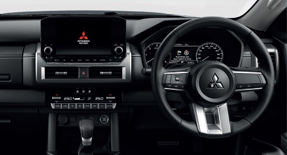 Mitsubishi Triton 2024 chính thức ra mắt: Thêm động cơ, ngoại hình thay đổi ấn tượng