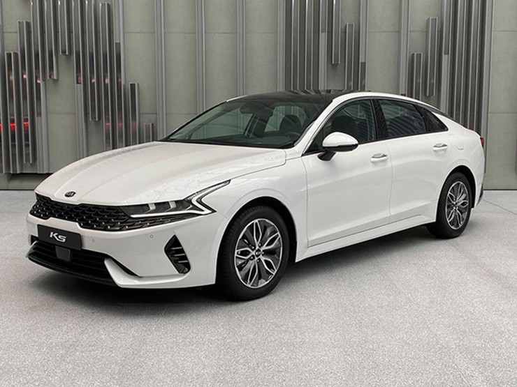 Giá xe Kia K5 lăn bánh tháng 8/2023: Tham vọng đánh bại Toyota Camry nhờ ưu đãi cực khủng ảnh 3