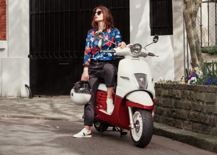 Thiết kế thời thượng, trang bị đỉnh cao
