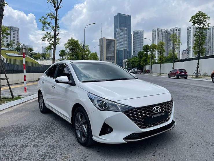 Giá xe Hyundai Accent lăn bánh đầu tháng 9/2023 giảm sâu, thách thức ...