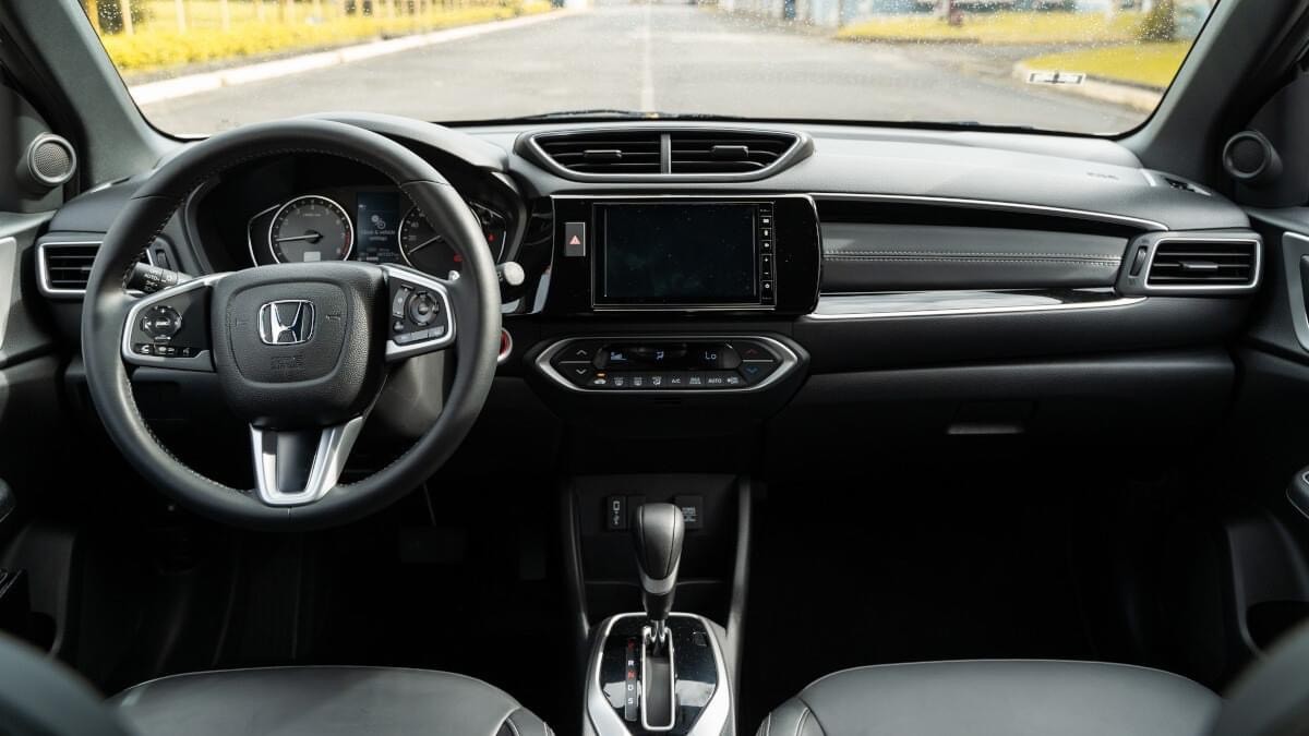 ‘Kẻ ngáng đường Mitsubishi Xpander’ mạnh tay giảm giá 66 triệu đồng, quyết tâm xưng bá phân khúc MPV ảnh 4