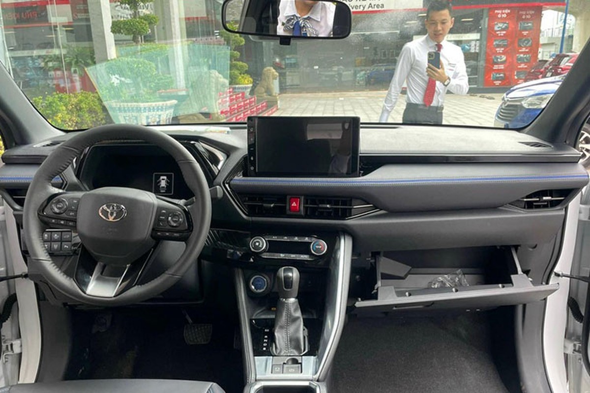 ‘Truyền nhân’ của Toyota Corolla Cross cập bến đại lý Việt, giá bán gây bất ngờ cho Hyundai Creta ảnh 6