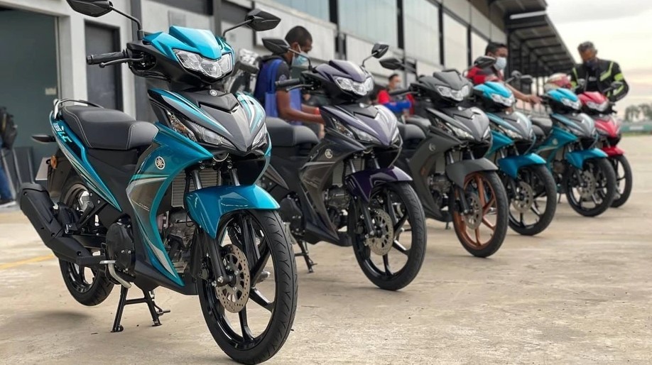 Yamaha Exciter mới chuẩn bị trình làng khiến khách Việt dậy sóng, Honda Winner X có lý do để lo lắng ảnh 3