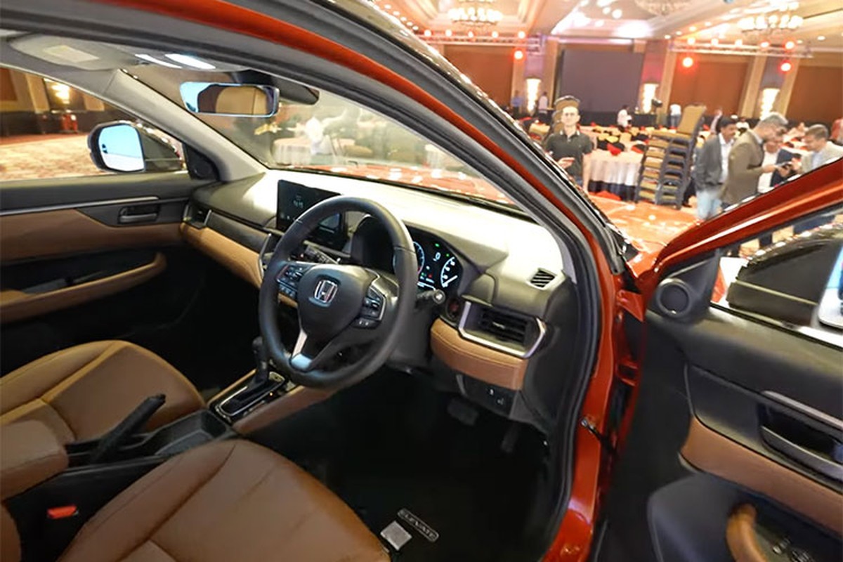 ‘Honda City phiên bản SUV’ bán cực chạy nhờ giá rẻ từ 312 triệu đồng, 'gạt giò' Toyota Corolla Cross ảnh 4