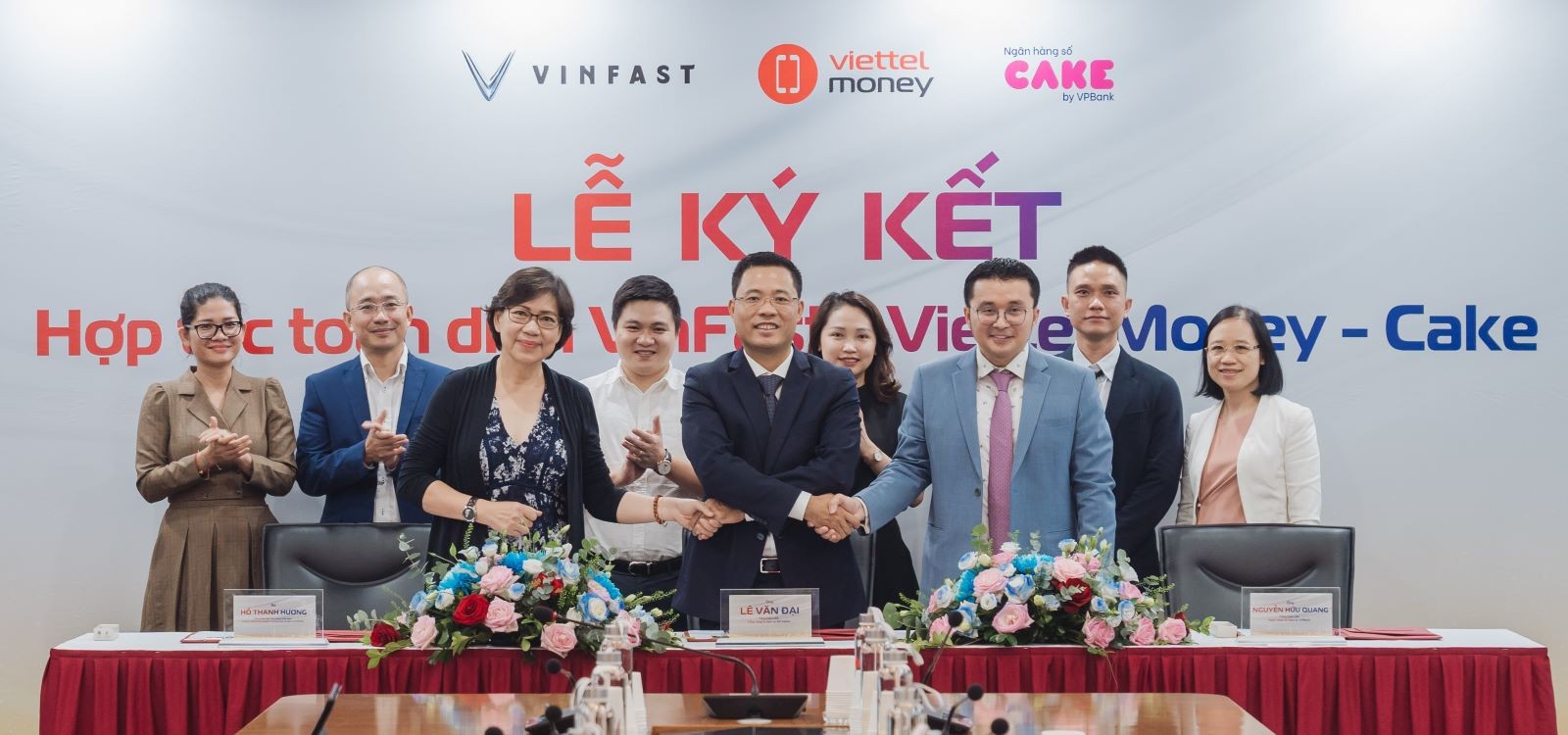 VinFast hợp tác với Cake by VPBank và Viettel Money, hỗ trợ khách mua xe máy điện trả góp giá ưu đãi ảnh 2