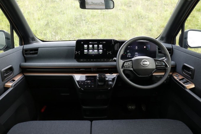 Xe điện Nissan ‘gây sốt’ với thiết kế đẹp long lanh, giá rẻ hơn Hyundai Grand i10 và Kia Morning ảnh 4