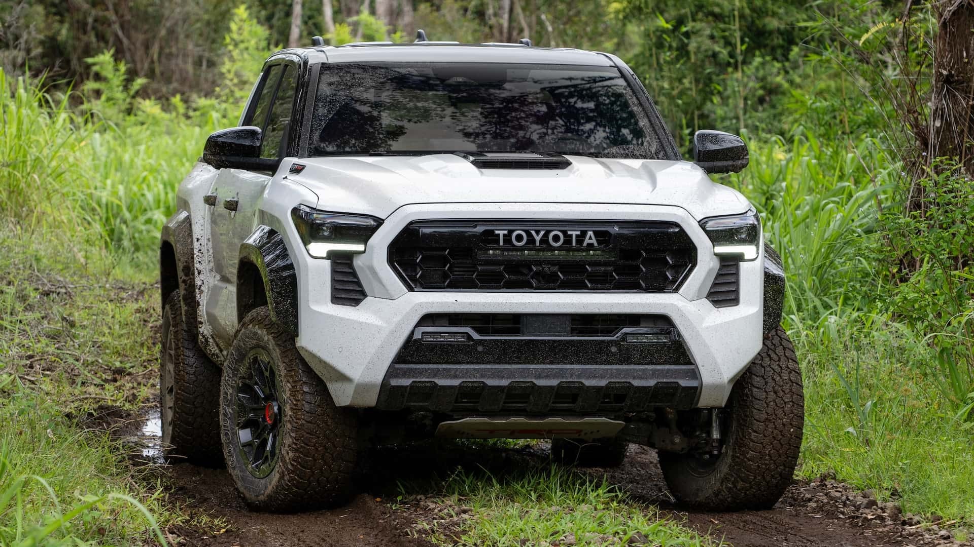 Toyota ra mắt ‘đế vương’ xe bán tải mới giá rẻ hơn Ford Ranger, thiết kế đẹp mắt ‘nhìn là mê’ ảnh 2