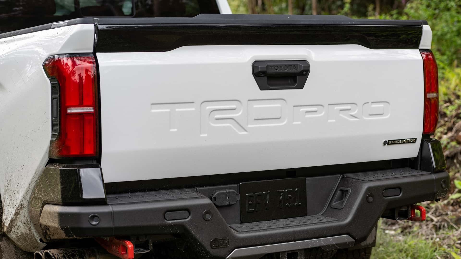 Toyota ra mắt ‘đế vương’ xe bán tải mới giá rẻ hơn Ford Ranger, thiết kế đẹp mắt ‘nhìn là mê’ ảnh 4